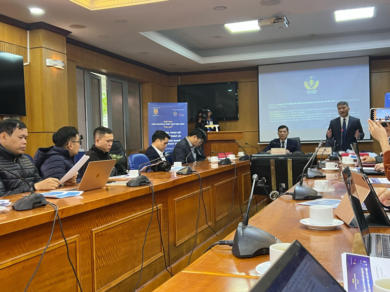 Toàn cảnh Diễn đàn. Toàn cảnh Diễn đàn.