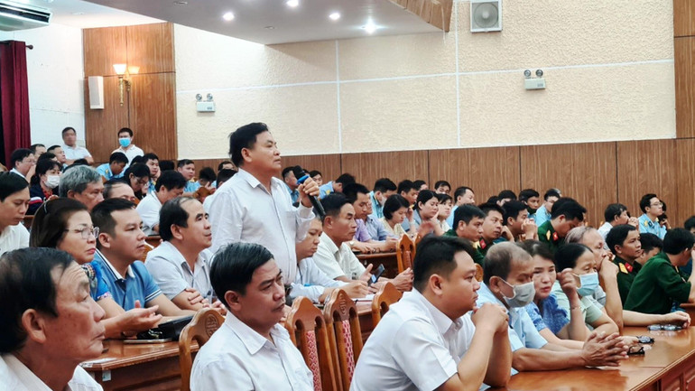 Cử tri Lê Đình Thi, phường Xuân Hà, Thanh Khê: Nhân dân tin tưởng, nhưng mong muốn Đảng, Nhà nước tiếp tục đẩy mạnh công cuộc phòng, chống tham nhũng, lãng phí, tiêu cực.