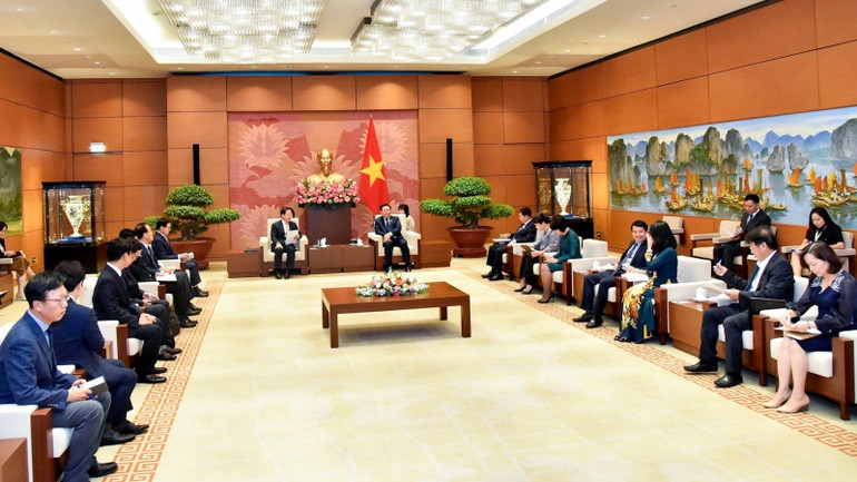 Quang cảnh buổi tiếp tại Nhà Quốc hội.