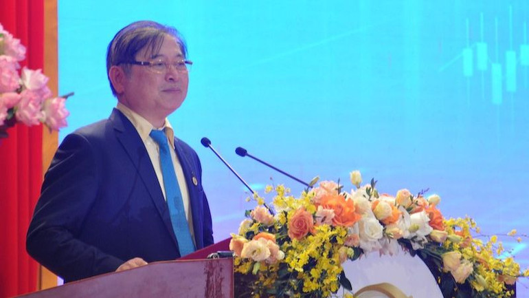 Ông Phan Xuân Dũng phát biểu tại hội nghị. Ông Phan Xuân Dũng phát biểu tại hội nghị.