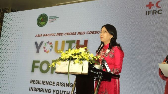 Phó Chủ tịch Hội Chữ thập đỏ Việt Nam Huỳnh Thị Xuân Lam phát biểu khai mạc.