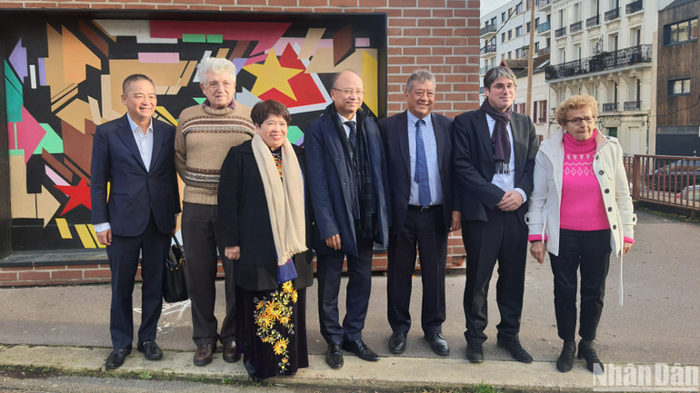 Chủ nhiệm Ủy ban Xã hội của Quốc hội Nguyễn Thúy Anh gặp và làm việc với Lãnh đạo Hội Hữu nghị Pháp-Việt Nam.