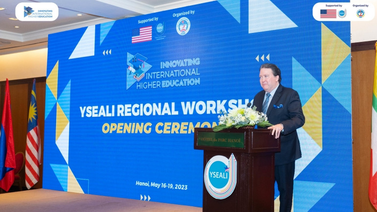 Đại sứ Hoa Kỳ tại Việt Nam Marc Knapper phát biểu tại Hội thảo. (Ảnh: BTC cung cấp)