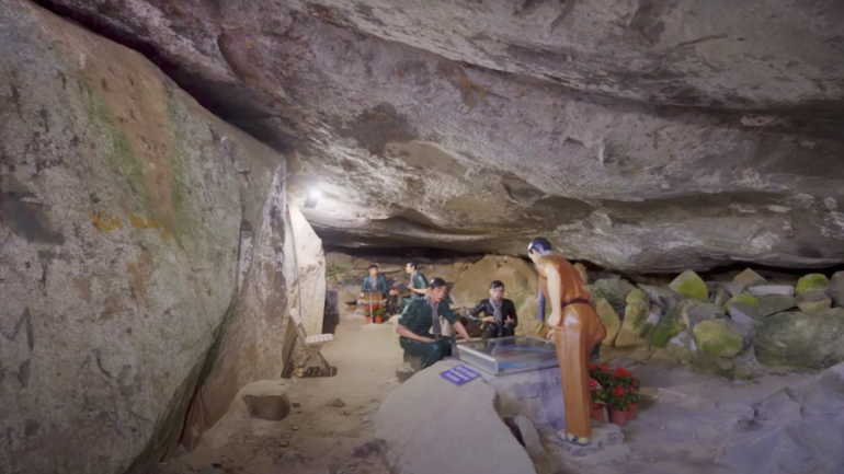 Động Kim Quang từng là căn cứ kháng chiến tại núi Bà Đen. (Ảnh: Sun World Ba Den Mountain cung cấp)