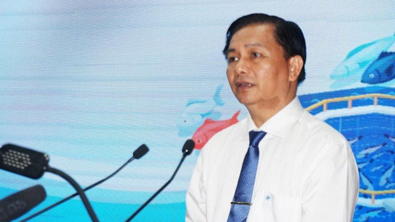 Chủ tịch UBND tỉnh Sóc Trăng Trần Văn Lâu phát biểu tại Hội thảo. Chủ tịch UBND tỉnh Sóc Trăng Trần Văn Lâu phát biểu tại Hội thảo.