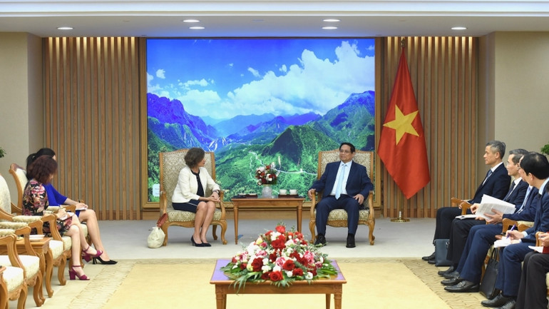 Thủ tướng Phạm Minh Chính tiếp Đại sứ Tây Ban Nha Carmen Cano de Lasala. (Ảnh: Trần Hải)