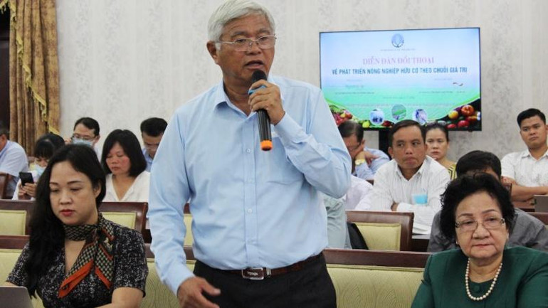 Đại biểu tham dự Diễn đàn phát biểu ý kiến đóng góp. (Ảnh: Thế Anh)