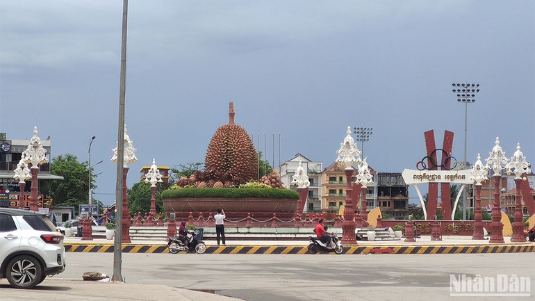 Trung tâm tỉnh Kampot, nơi sẽ diễn ra một số trận thi đấu trong khuôn khổ SEA Games 32 (Ảnh: Nguyễn Hiệp)
