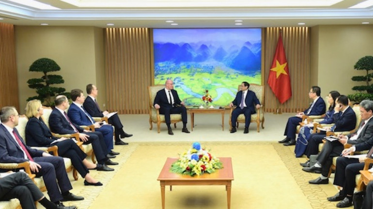 Thủ tướng Phạm Minh Chính tiếp Phó Thủ tướng Nga Dmitry Chernyshenko.