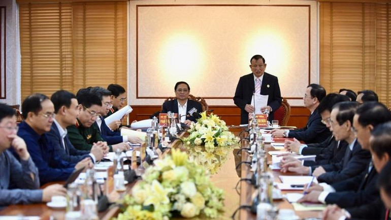 Quang cảnh buổi làm việc.