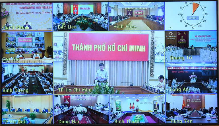 Phiên họp được tổ chức trực tuyến giữa điểm cầu trụ sở Chính phủ với 63 tỉnh, thành phố trực thuộc Trung ương.