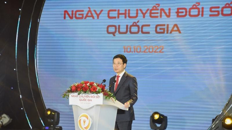 Bộ trưởng Thông tin và Truyền thông Nguyễn Mạnh Hùng phát biểu tại sự kiện. (Ảnh: Trần Hải) Bộ trưởng Thông tin và Truyền thông Nguyễn Mạnh Hùng phát biểu tại sự kiện. (Ảnh: Trần Hải)