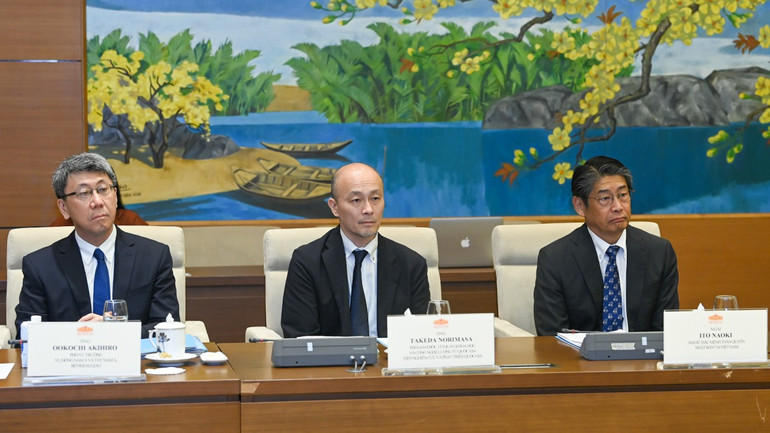 Các đại biểu Nhật Bản dự buổi tiếp.