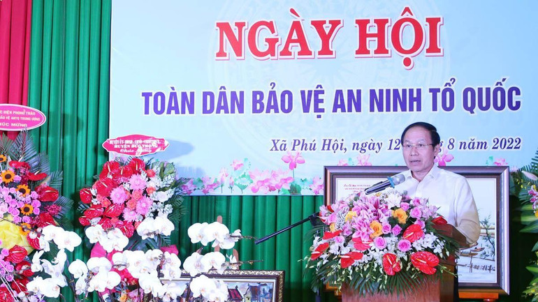 Đồng chí Lê Tiến Châu phát biểu ý kiến tại ngày hội. Đồng chí Lê Tiến Châu phát biểu ý kiến tại ngày hội.