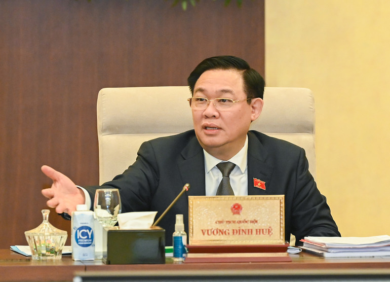 Chủ tịch Quốc hội Vương Đình Huệ phát biểu ý kiến tại phiên họp. (Ảnh: Duy Linh)