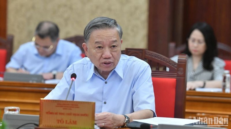 Tổng Bí thư, Chủ tịch nước Tô Lâm phát biểu chỉ đạo cuộc họp. (Ảnh: ĐĂNG KHOA)