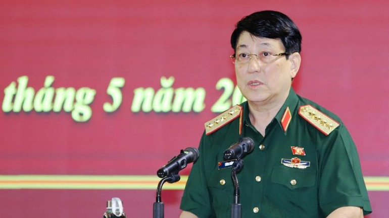 Đại tướng Lương Cường phát biểu tại hội nghị tiếp xúc cử tri huyện Quan Sơn. Đại tướng Lương Cường phát biểu tại hội nghị tiếp xúc cử tri huyện Quan Sơn.