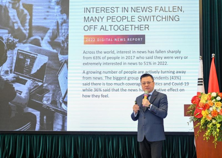 Tham luận của Nhà báo Lê Quốc Minh, Tổng Biên tập Báo Nhân Dân về “Báo chí - truyền thông trong dòng chảy chuyển đổi số và hội nhập quốc tế”.