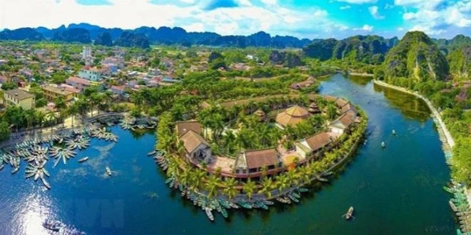 Quần thể danh thắng Tràng An. (Ảnh: Minh Đức/TTXVN)