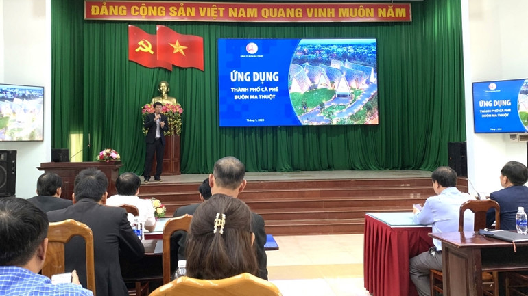 Ủy ban nhân dân thành phố Buôn Ma Thuột công bố ứng dụng (APP) cà-phê và du lịch thành phố Buôn Ma Thuột giúp du khách thuận lợi trong tìm kiếm các quán cà-phê, khách sạn, điểm du lịch... khi đến Lễ hội.