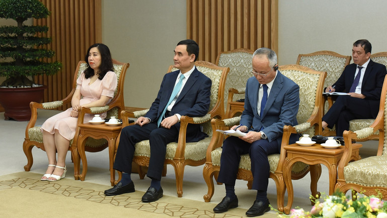 Đại diện lãnh đạo các bộ, ban, ngành của Chính phủ Việt Nam tham dự buổi tiếp.