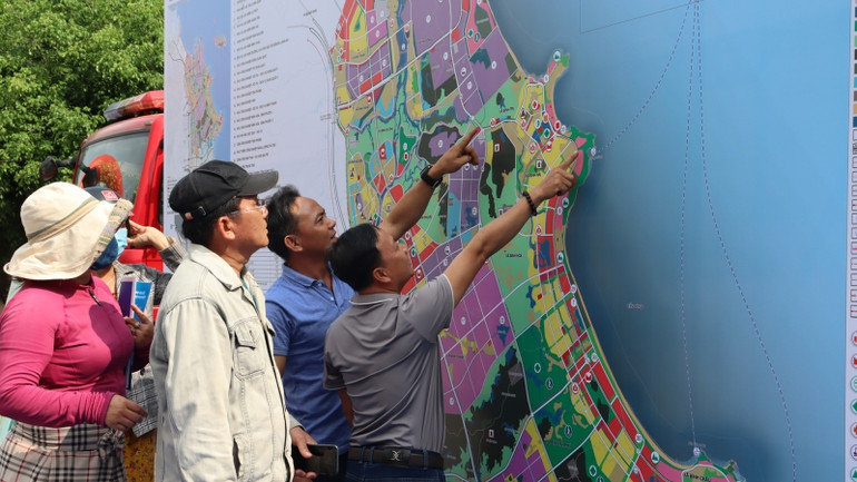 Đồ án điều chỉnh tổng thể Quy hoạch chung xây dựng Khu kinh tế Dung Quất đến năm 2045 được người dân trong vùng quy hoạch đặc biệt quan tâm.