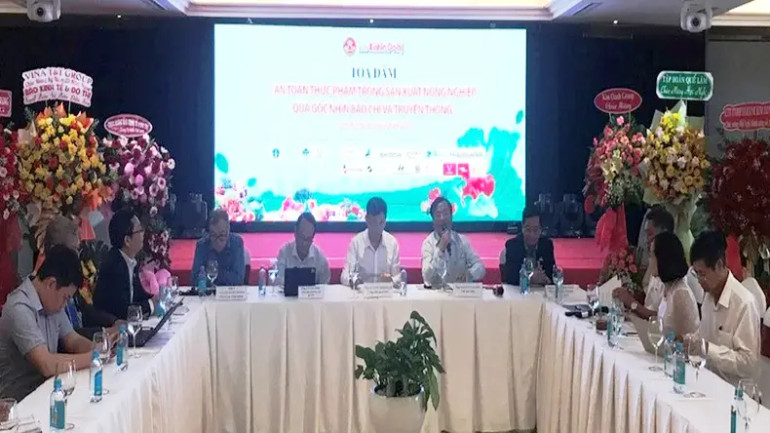 Quang cảnh buổi Tọa đàm.