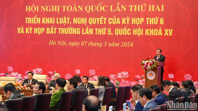 Đông đảo lãnh đạo các cơ quan của Quốc hội, bộ, ngành tham dự Hội nghị. (Ảnh: Duy Linh)