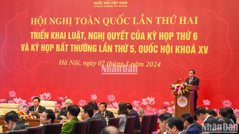 Đông đảo đại diện lãnh đạo các ủy ban của Quốc hội và bộ, ngành dự hội nghị sáng nay. (Ảnh: Duy Linh)