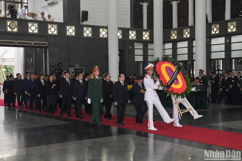 Toàn cảnh Lễ viếng Tổng Bí thư Nguyễn Phú Trọng: Trang nghiêm và xúc động ảnh 293