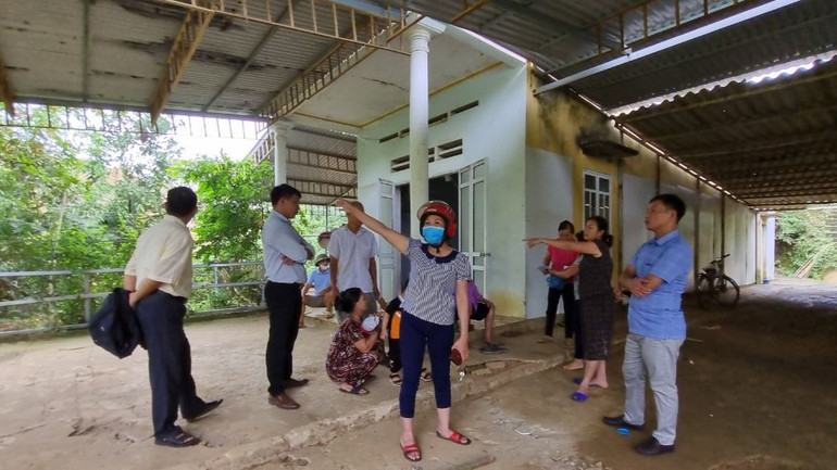 Nhà cửa của nhiều người dân khu Quang Trung xuống cấp nhưng không được sửa chữa.