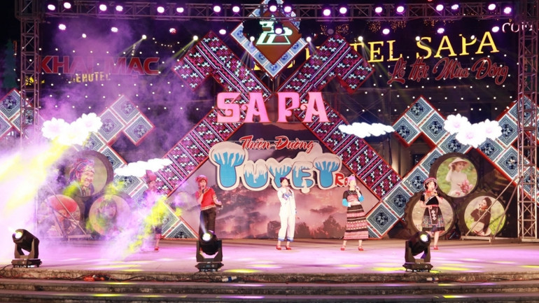 Lễ hội mùa đông Sa Pa.