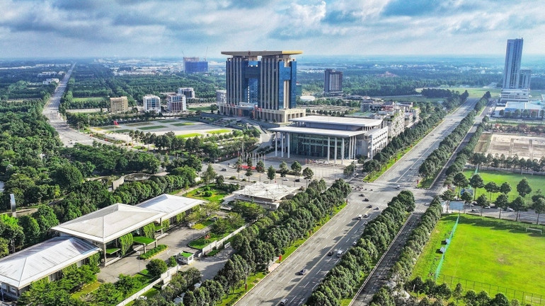 Thành phố mới Bình Dương được quy hoạch bài bản do Tổng công ty Becamex IDC phát triển. Thành phố mới Bình Dương được quy hoạch bài bản do Tổng công ty Becamex IDC phát triển.