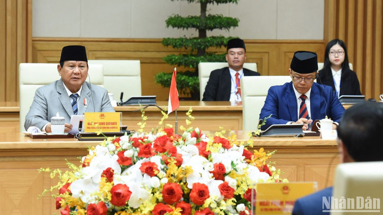 Tổng thống đắc cử Indonesia Prabowo Subianto phát biểu ý kiến. (Ảnh: TRẦN HẢI)