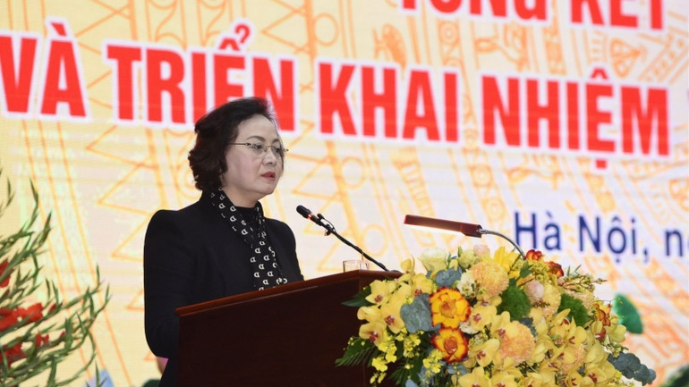 Bộ trưởng Nội vụ Phạm Thị Thanh Trà phát biểu khai mạc hội nghị. (Ảnh: TRẦN HẢI)