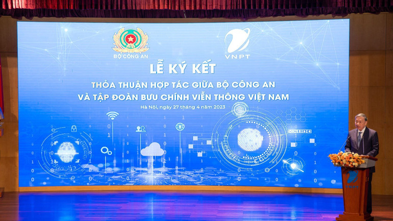 Đồng chí Tô Lâm, Ủy viên Bộ Chính trị, Bộ trưởng Công an phát biểu.