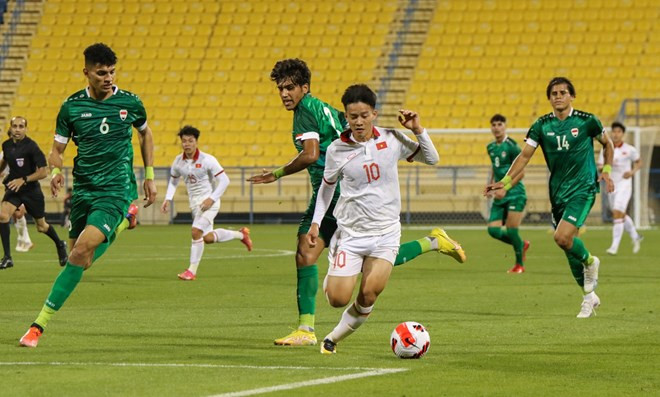 U23 Việt Nam không thể tạo ra bất cứ cơ hội nguy hiểm nào trước U23 Iraq. Theo thống kê, đối thủ từ Tây Á tung ra số cú dứt điểm gấp gần 5 lần U23 Việt Nam. (Ảnh: VFF)
