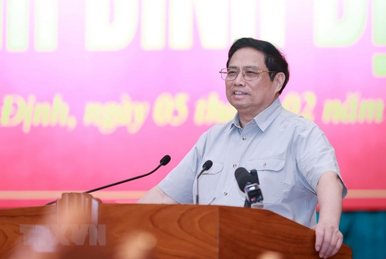 Thủ tướng Phạm Minh Chính phát biểu kết luận buổi làm việc với Ban Thường vụ Tỉnh ủy Bình Định. (Ảnh: Dương Giang/TTXVN)