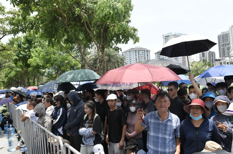 Toàn cảnh Lễ truy điệu và Lễ an táng Tổng Bí thư Nguyễn Phú Trọng ảnh 10 Toàn cảnh Lễ truy điệu và Lễ an táng Tổng Bí thư Nguyễn Phú Trọng ảnh 10