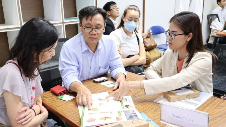 Đại diện doanh nghiệp tại Thành phố Hồ Chí Minh tìm cơ hội kết nối giao thương với các doanh nghiệp tại Osaka (Nhật Bản).