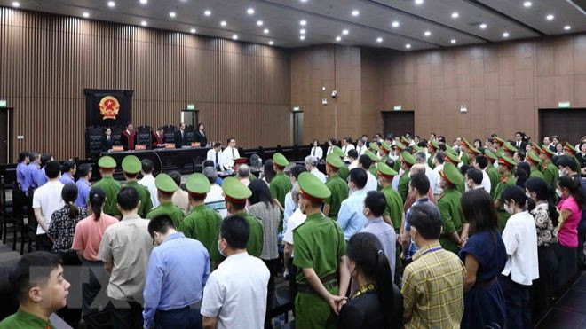 Quang cảnh phiên tòa. (Ảnh: Phạm Kiên/TTXVN)