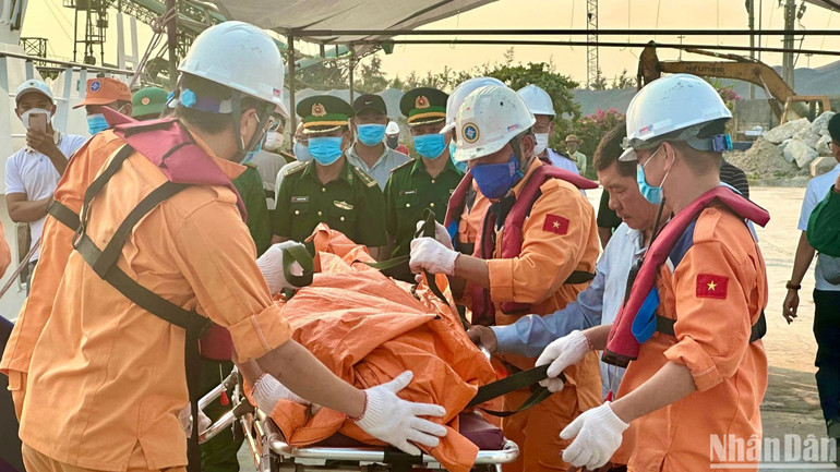 Vụ tai nạn đặc biệt nghiêm trọng khiến 9 thuyền viên chết và mất tích.