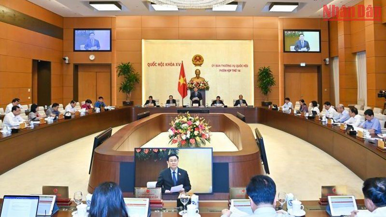 Quang cảnh phiên họp thứ 14 Ủy ban Thường vụ Quốc hội khóa XV. Quang cảnh phiên họp thứ 14 Ủy ban Thường vụ Quốc hội khóa XV.