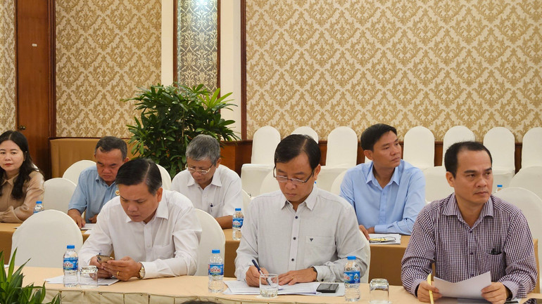 Các đại biểu tham dự Hội thảo.