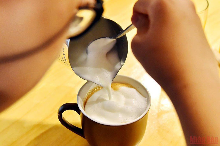 Các món ăn, thức uống tuy còn nhiều vụng về nhưng là thành quả của cả một quá trình cố gắng, nỗ lực của học viên và giảng viên của dự án.