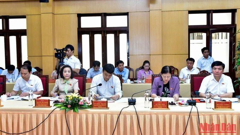 Các đại biểu dự buổi làm việc. (Ảnh Đăng Anh)