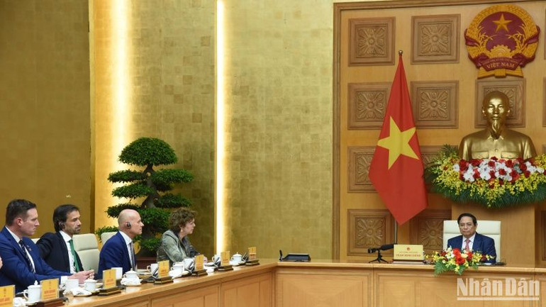 Thủ tướng Chính phủ Phạm Minh Chính tiếp Đoàn doanh nghiệp hàng đầu của Hà Lan.
