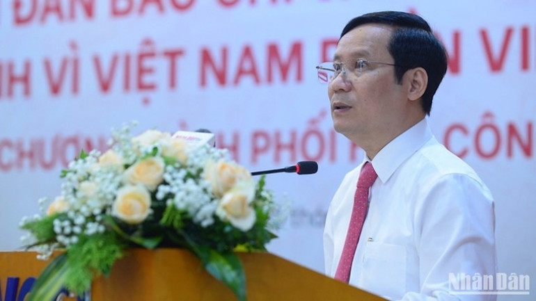 Chủ tịch VCCI Phạm Tấn Công phát biểu tại Diễn đàn.