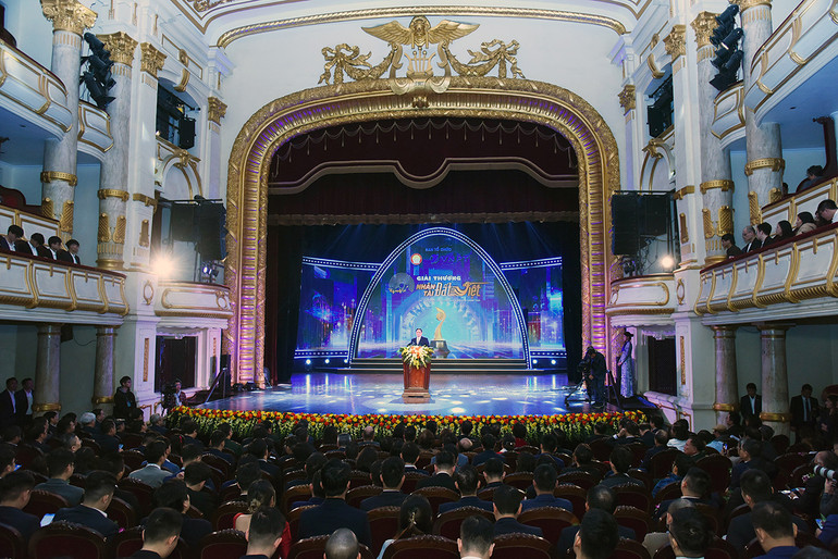 [Ảnh] Thủ tướng Phạm Minh Chính dự Lễ trao Giải thưởng Nhân tài Đất Việt năm 2023 ảnh 8