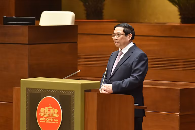 Thủ tướng Chính phủ Phạm Minh Chính truyền đạt chuyên đề: “Tiếp tục đổi mới, nâng cao chất lượng chính sách xã hội, đáp ứng yêu cầu sự nghiệp xây dựng và bảo vệ Tổ quốc trong giai đoạn mới”. (Ảnh: ĐĂNG KHOA)